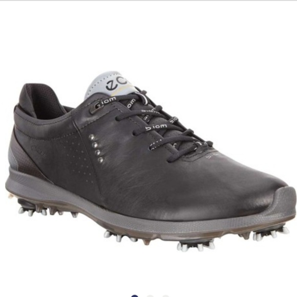 gore tex golf shoes